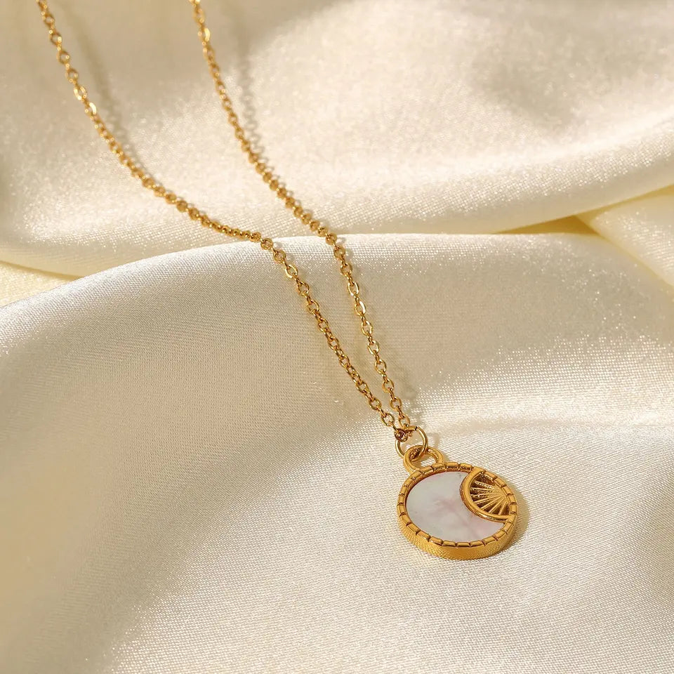 Collana Mezza Luna