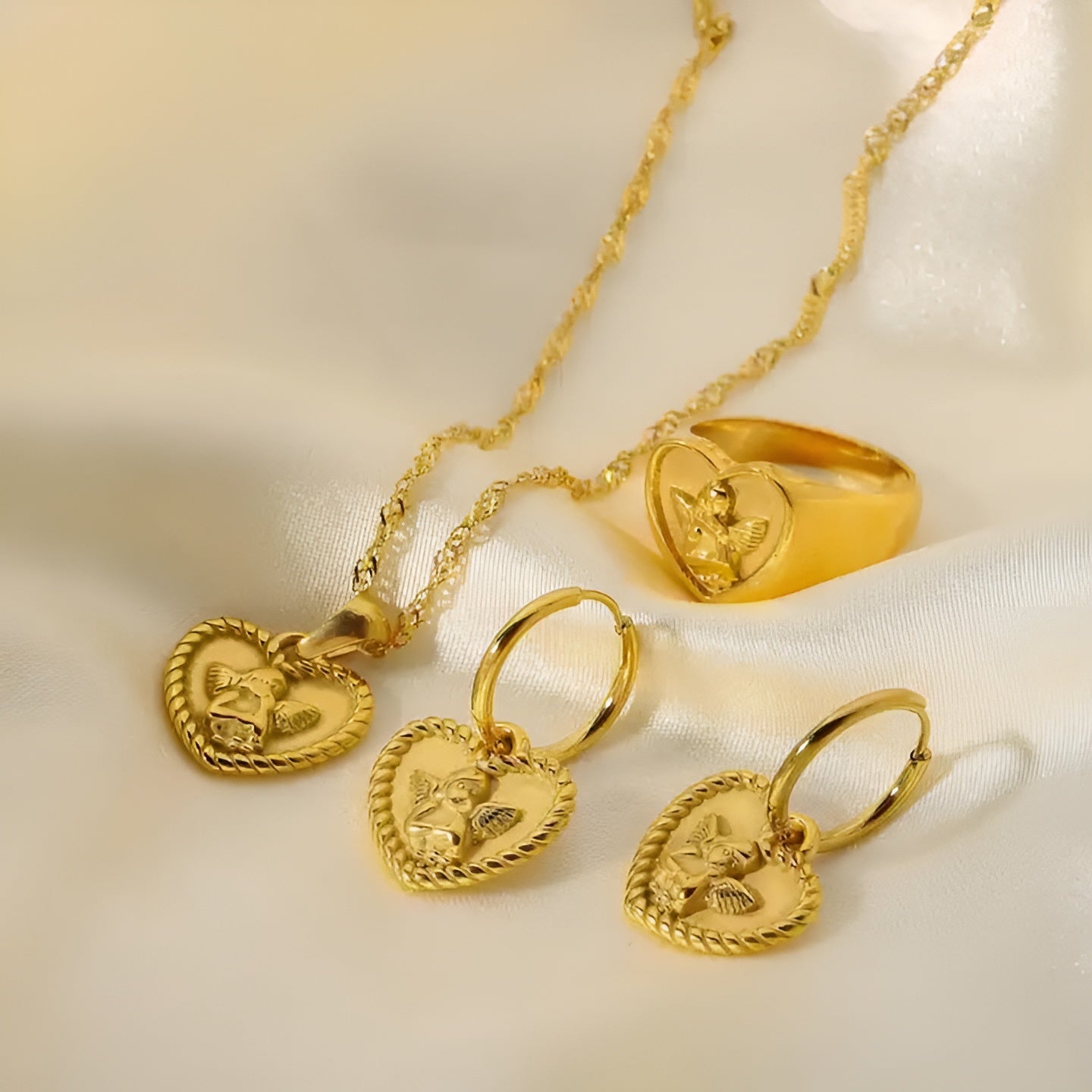 Set Angelo, anello e collana