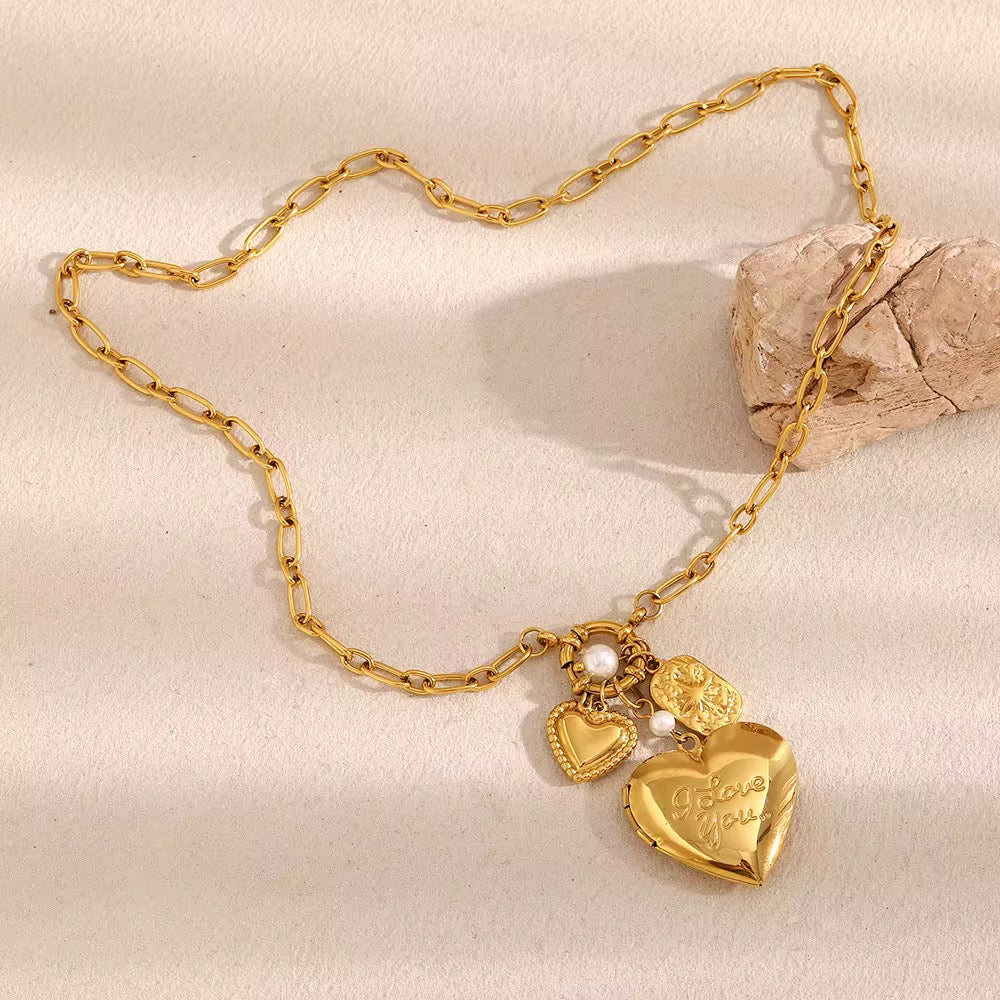Coral Light Necklace