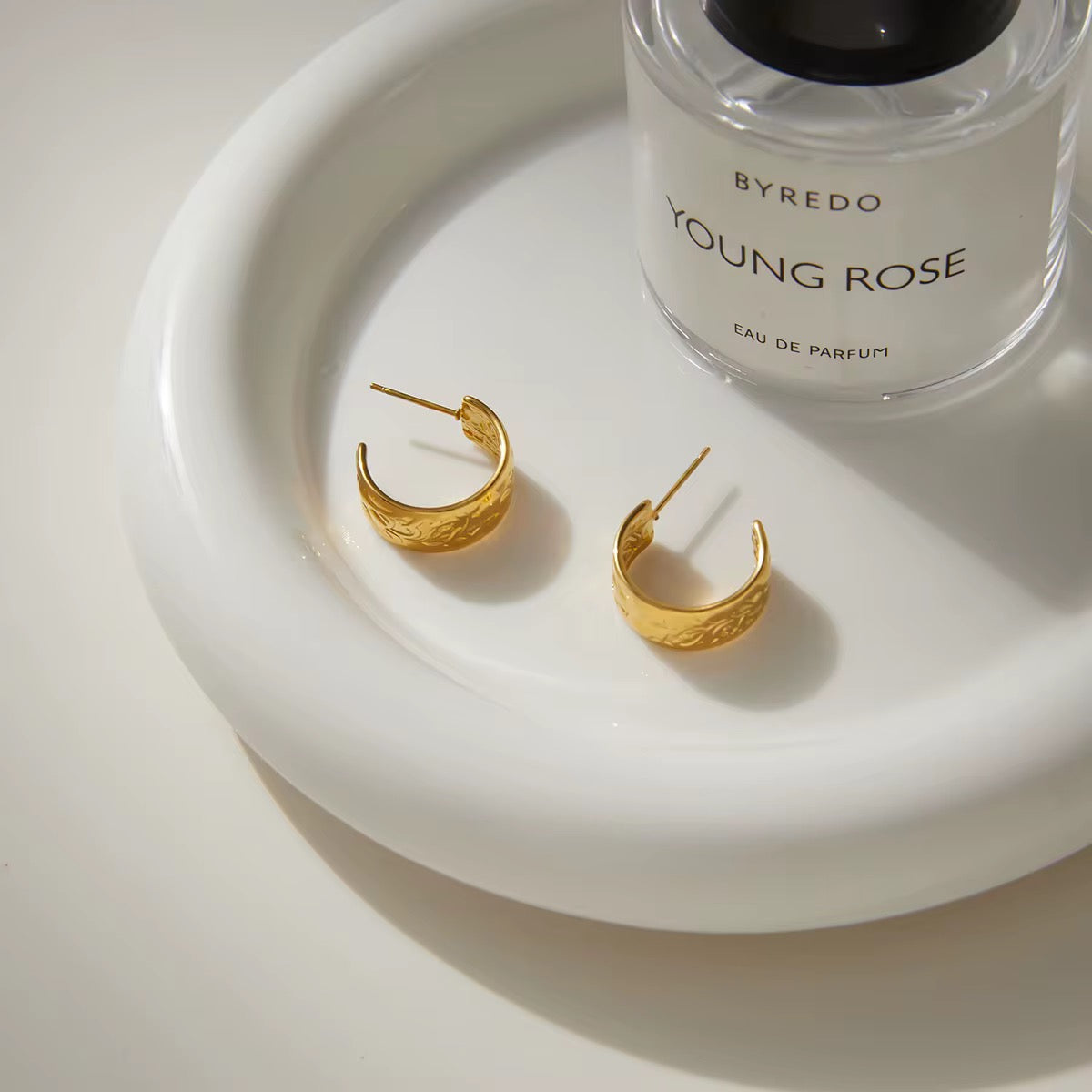 Daisy Circle Earrings